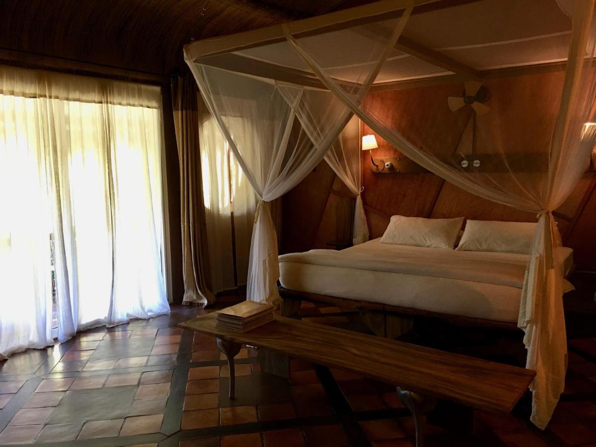 Bakuba Lodge - Le Petit Hotel Du Voyageur Ankilibe ภายนอก รูปภาพ